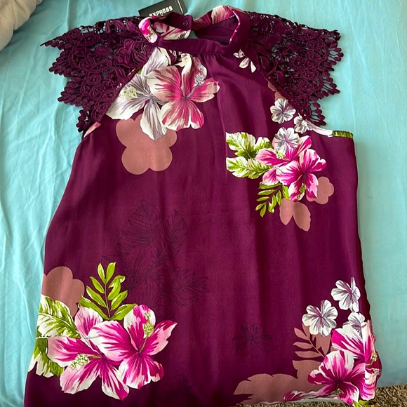 Express - Picture 1 of 3